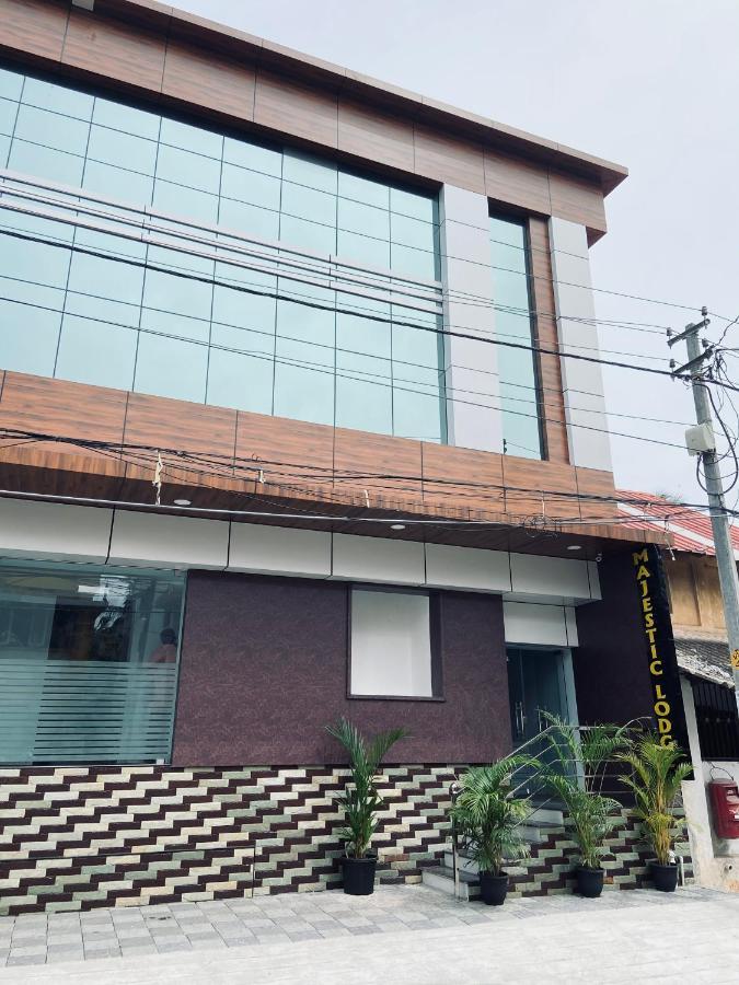 Majestic Inn Thiruvananthapuram Exteriér fotografie