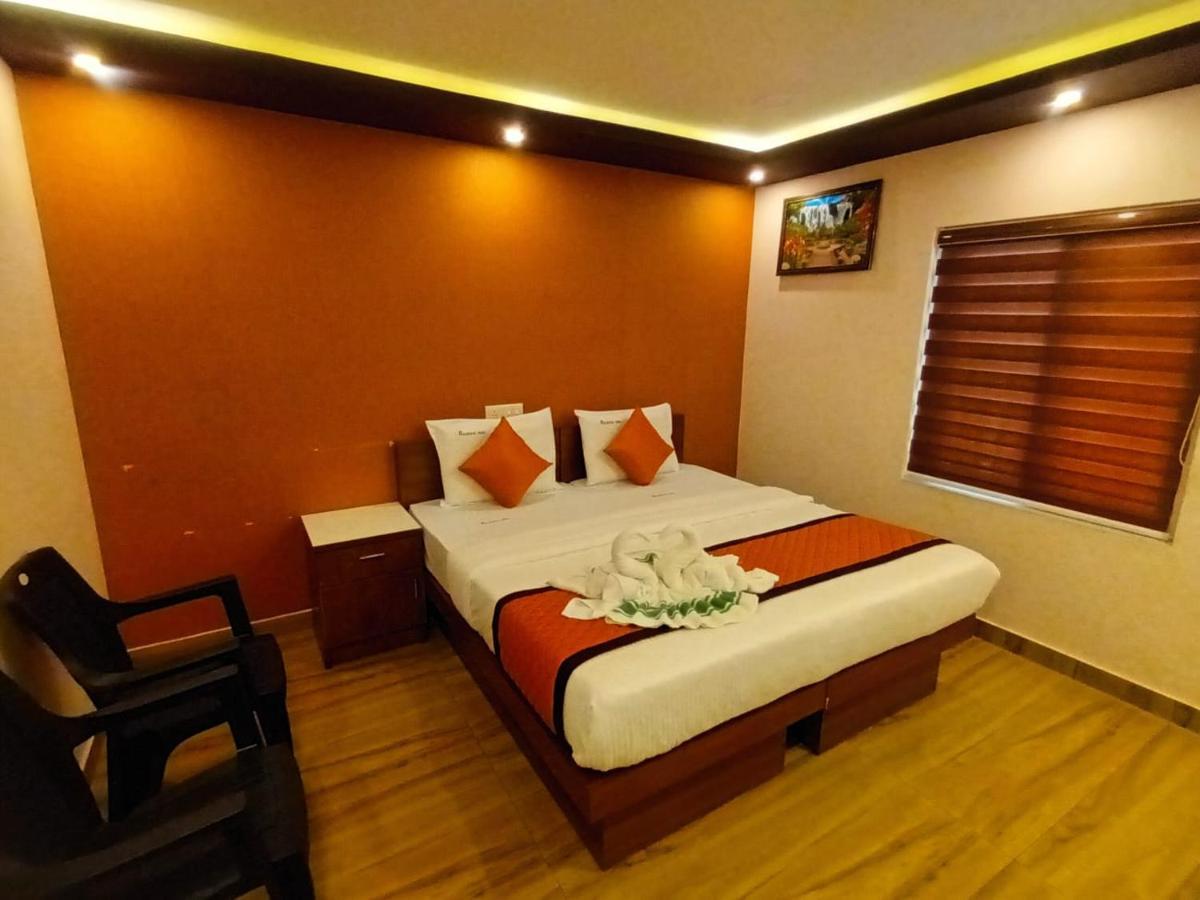 Majestic Inn Thiruvananthapuram Exteriér fotografie